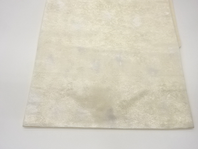  引箔華文に抽象孔雀模様織出し名古屋帯